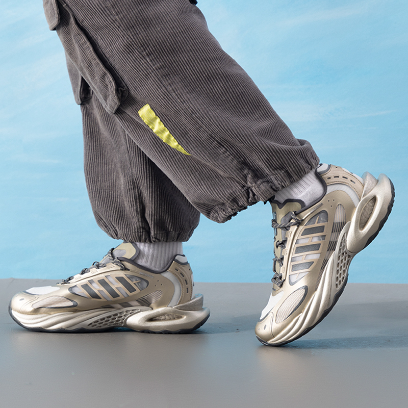 Chaussures Adidas pour hommes  - Lightweight Road Running Shoes avis et prix